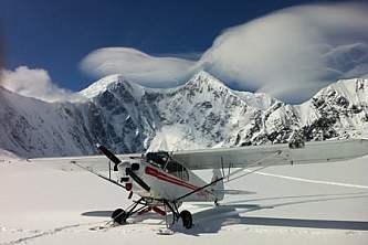 Kotzebue flightseeing tours Trident glacier