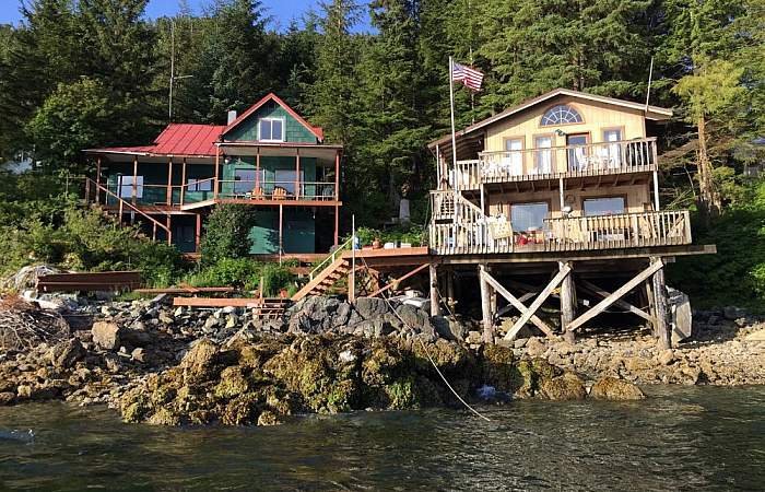 Pelican fishing lodges Pelican Joes Alaska Fishing