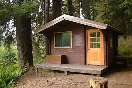 Admiralty Cove Cabin